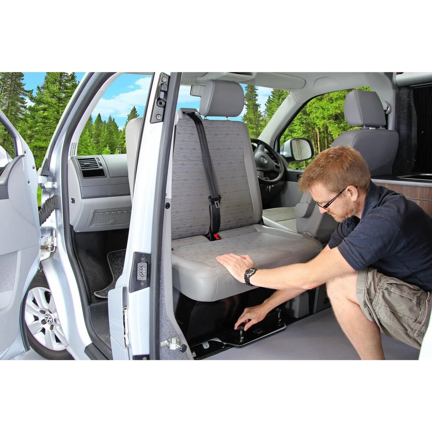 Kiravans Double Passenger Seat Swivel Base For Vw Transporter T5 T6 Rh Drive – Product Image