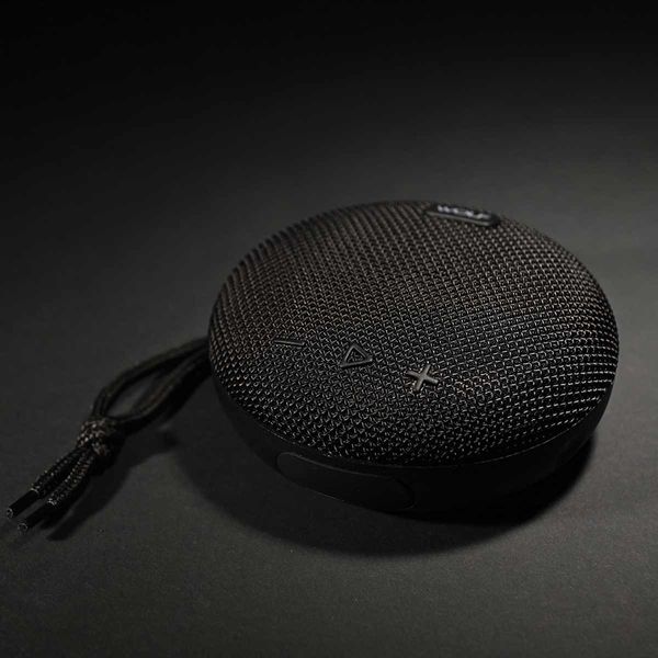 Wolf Outdoors Travel Speaker Waterproof Usb C – Product Image