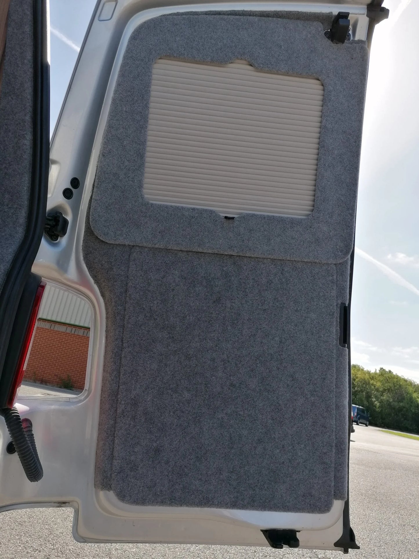 Vanshades Barn Door – Product Image