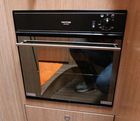 Thetford Duplex oven and grill with 12V ignition