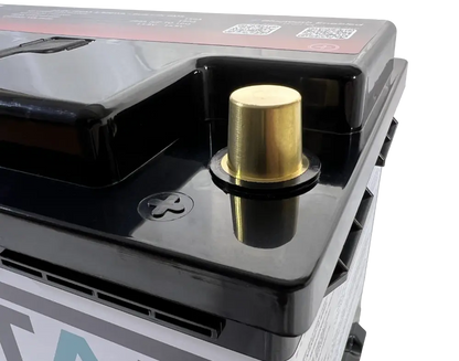 Titan 12v lithium iron phosphate (LiFePO₄) leisure battery 150Ah