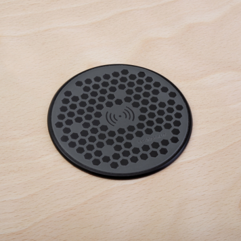 Scanstrut ROKK surface mount wireless waterproof 10W charger