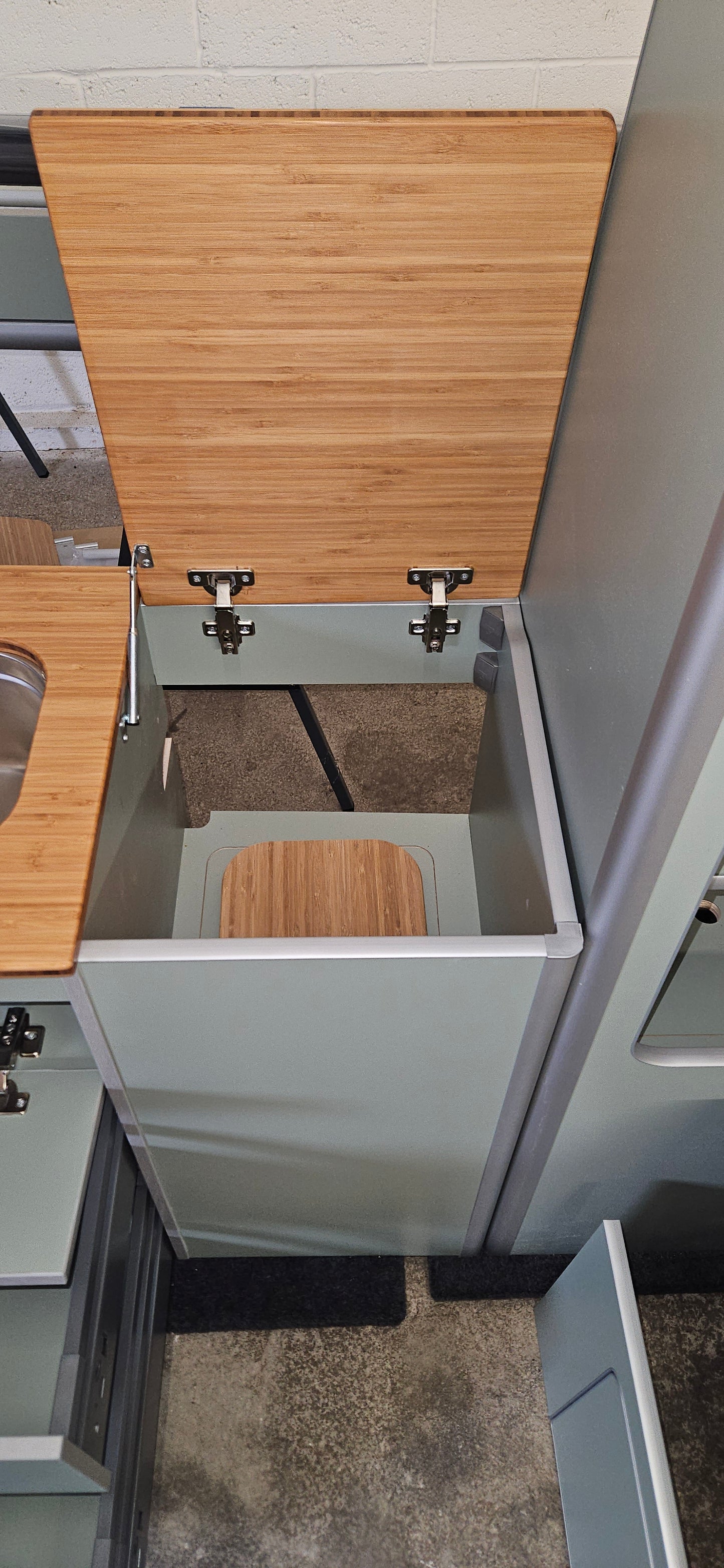 Evo 2 4 Pro Fits Swb T5 T6 With Rib Bed Fully Assembled Collection Only – Product Image