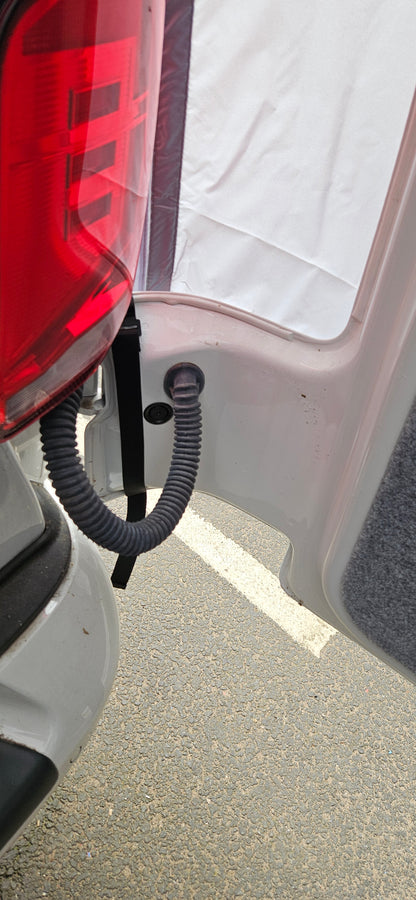 Osprey barndoor awning sun canopy. Fits T5/T6