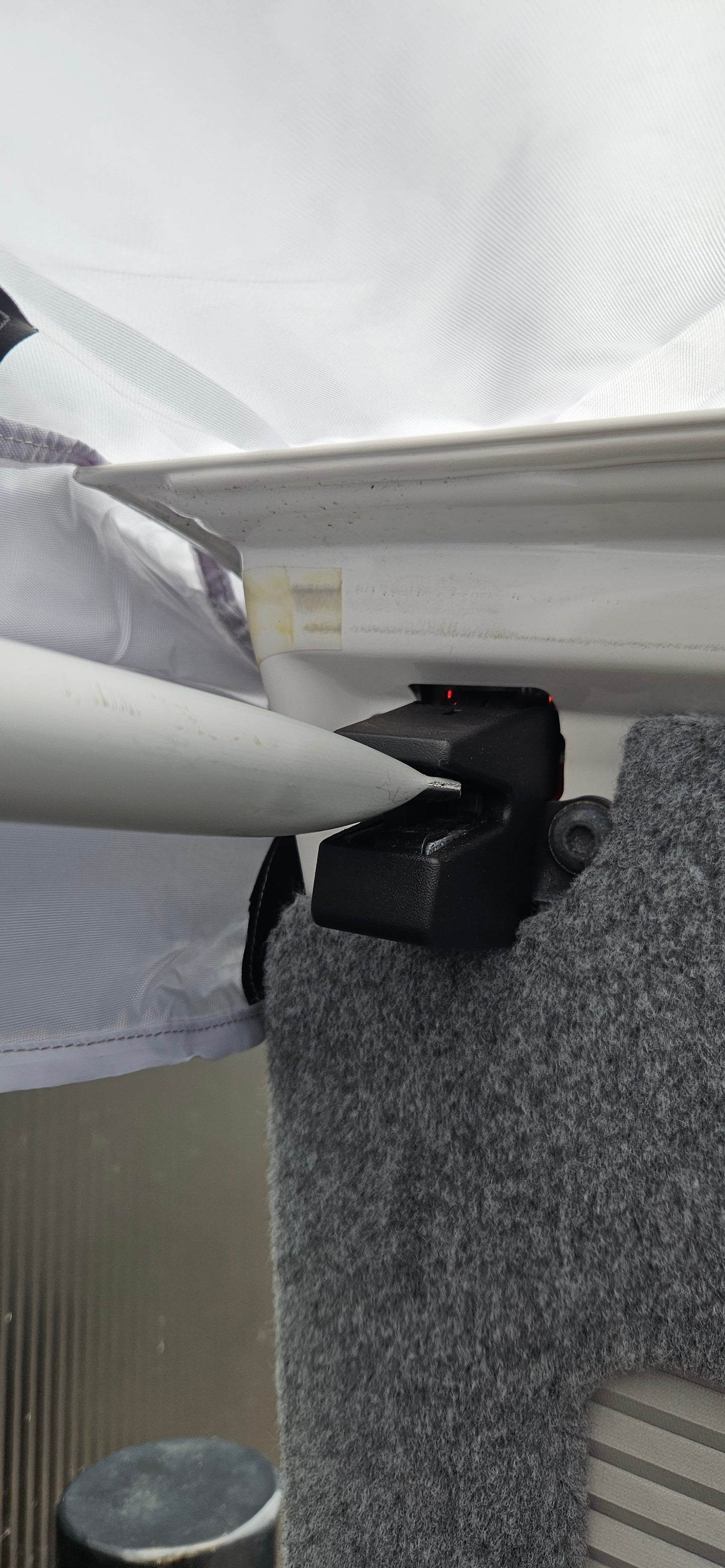 Osprey barndoor awning sun canopy. Fits T5/T6