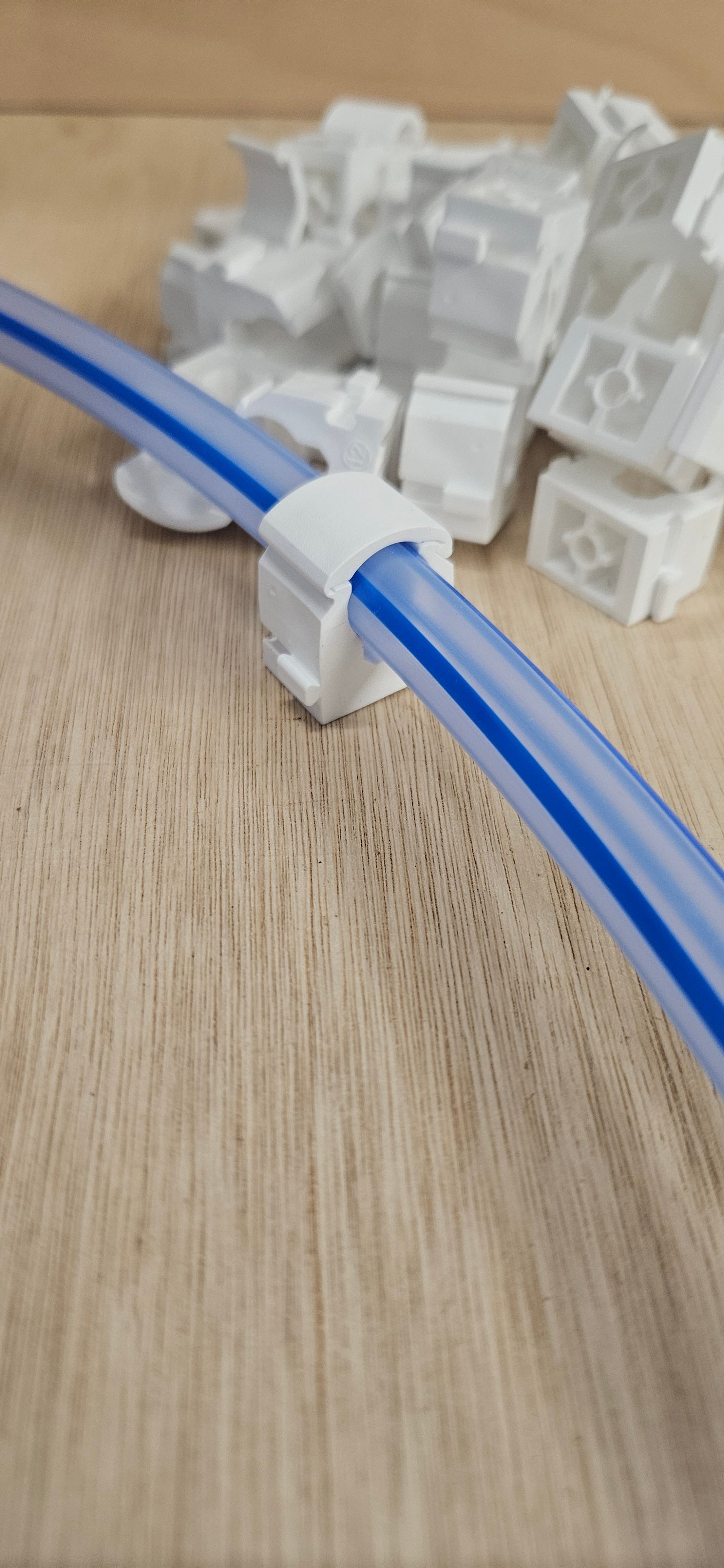 John Guest 12mm tube pipe clip (for LDPE tube)