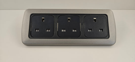 CBE triple 230V socket kit (silver or black)
