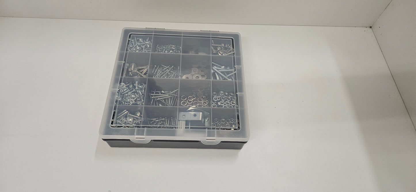 Hardware kit for campervans - nuts, bolts, screws (640 pieces)