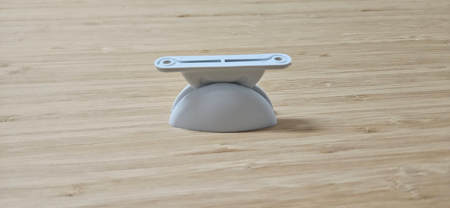 Plopp snow white door retainer