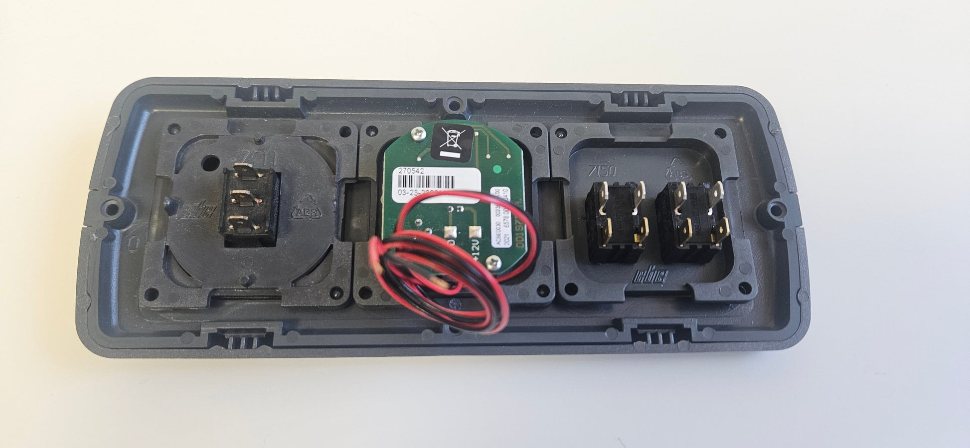CBE C-Line triple. Light & water pump switch + Battery test + Master switch kit (silver or black)