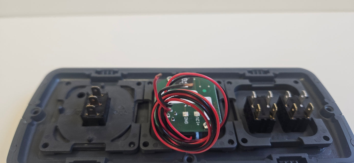 CBE C-Line triple. Light & water pump switch + Battery test + Master switch kit (silver or black)