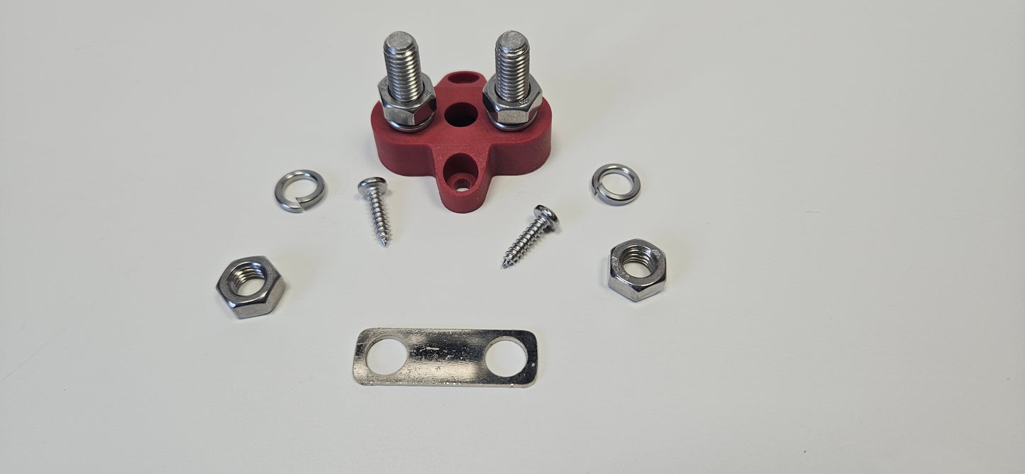 Positive busbar 2xM8 studs
