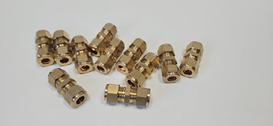 8mm brass fittings for copper pipe (angled / straight)