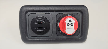 CBE C-Line double. Dual USB C socket + 12V 150A isolator kill switch (silver or black)