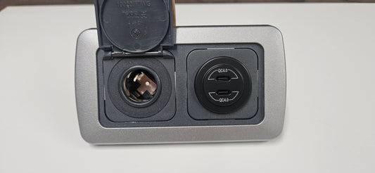 CBE C-Line double. Dual USB C socket + 12v outlet (silver or black)
