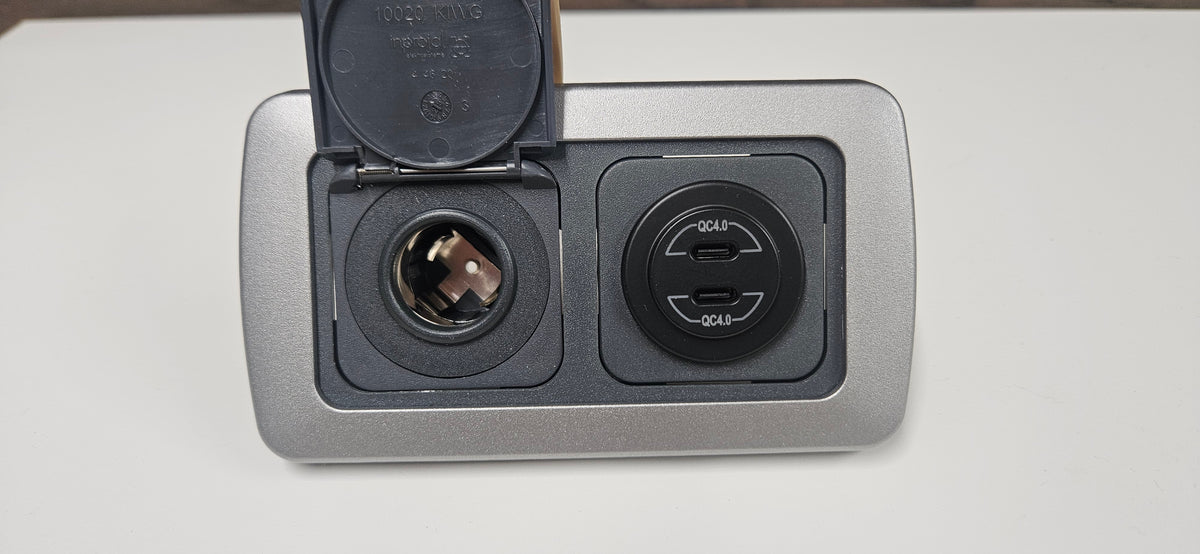 CBE C-Line double. Dual USB C socket + 12v outlet (silver or black)