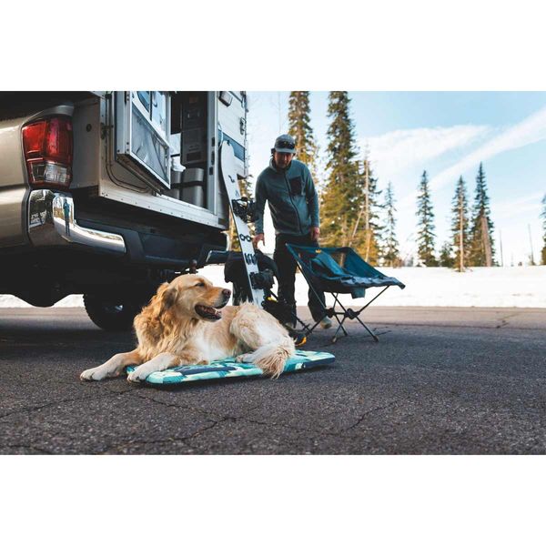Ruffwear Basecamp dog bed in Sweeping Sage (Small)