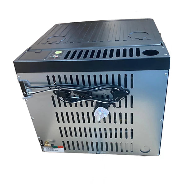Quest Nuuk 3 way camping fridge gas, 12V + mains 230/240V